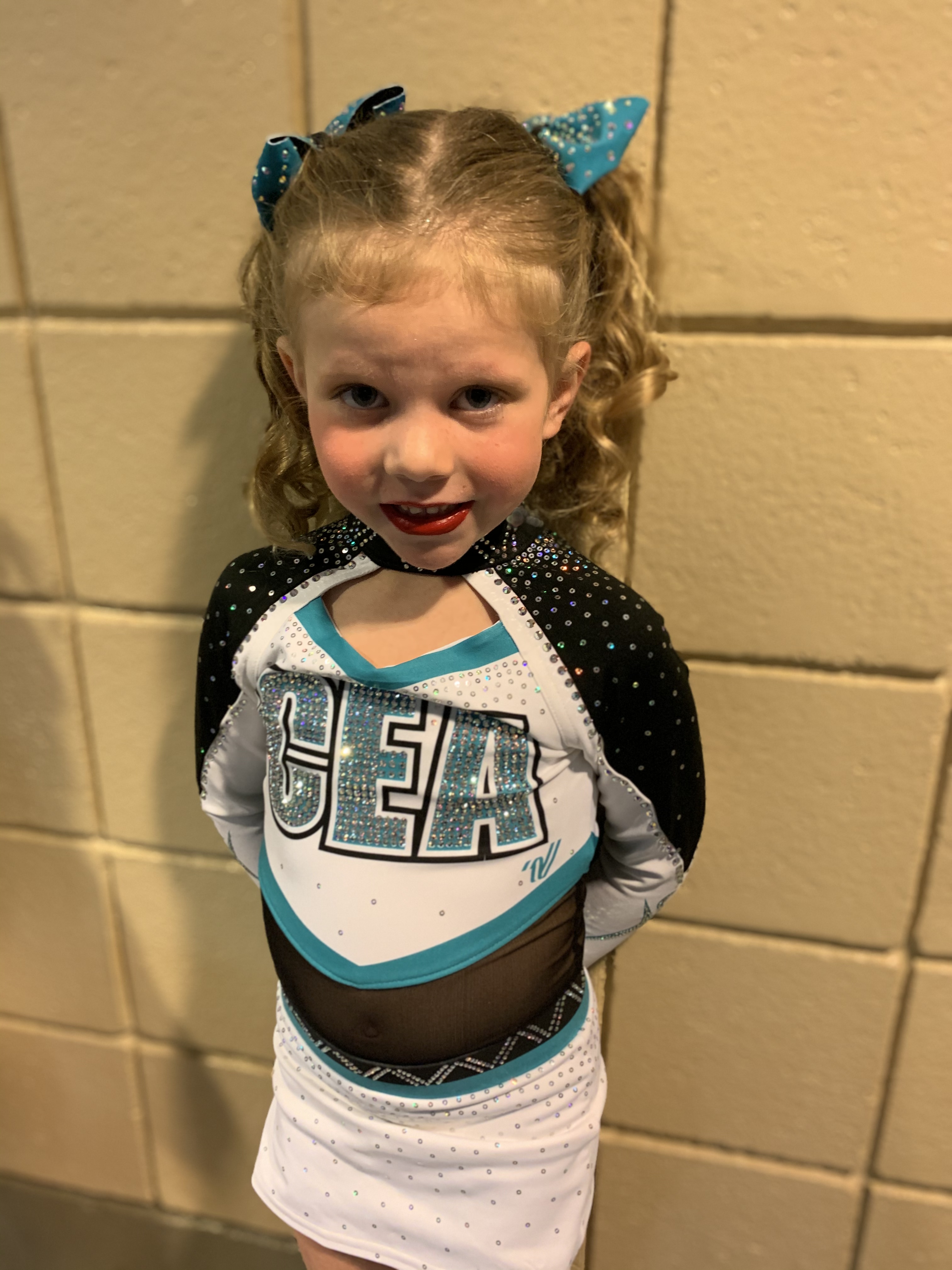 Quest Student makes Cheer Team 